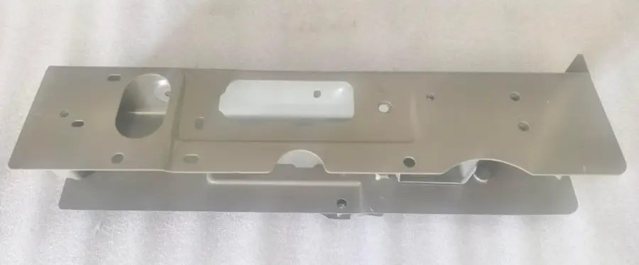 SQHB-5301770/70_水箱左立柱总成