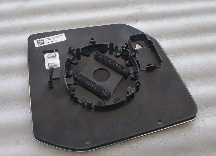 SQHB-8202210_外后视镜左镜托总成