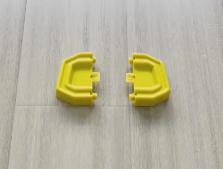 Front bumper trim-r