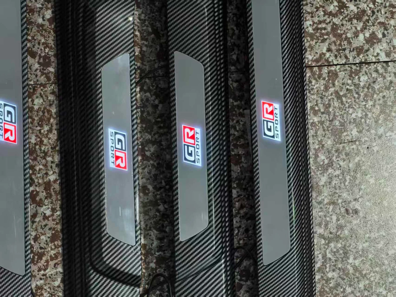 LED Door Sill HILUX /TRAVO GR 26(4PCS)