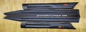 Body Cladding for  HILUX/TRAVO 26  GR(4PCS)